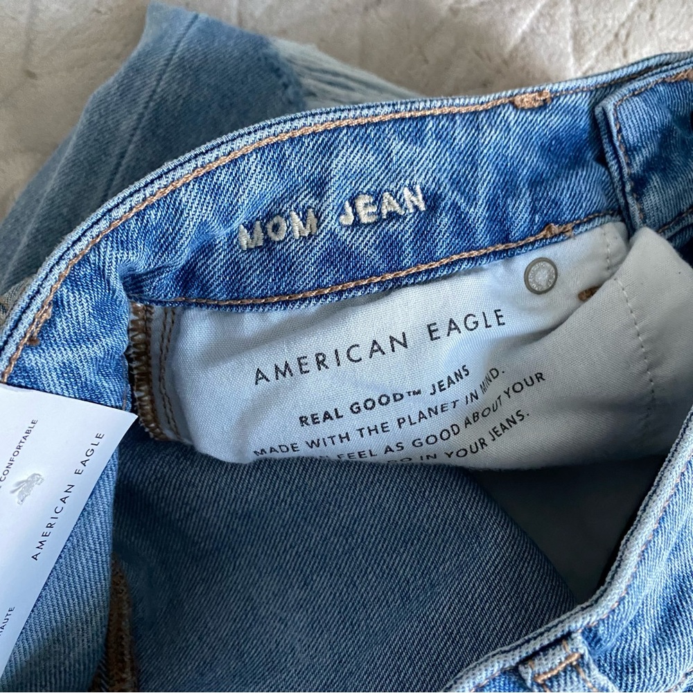 american eagle • ripped mom jeans | 2 - Picture 8 of 8